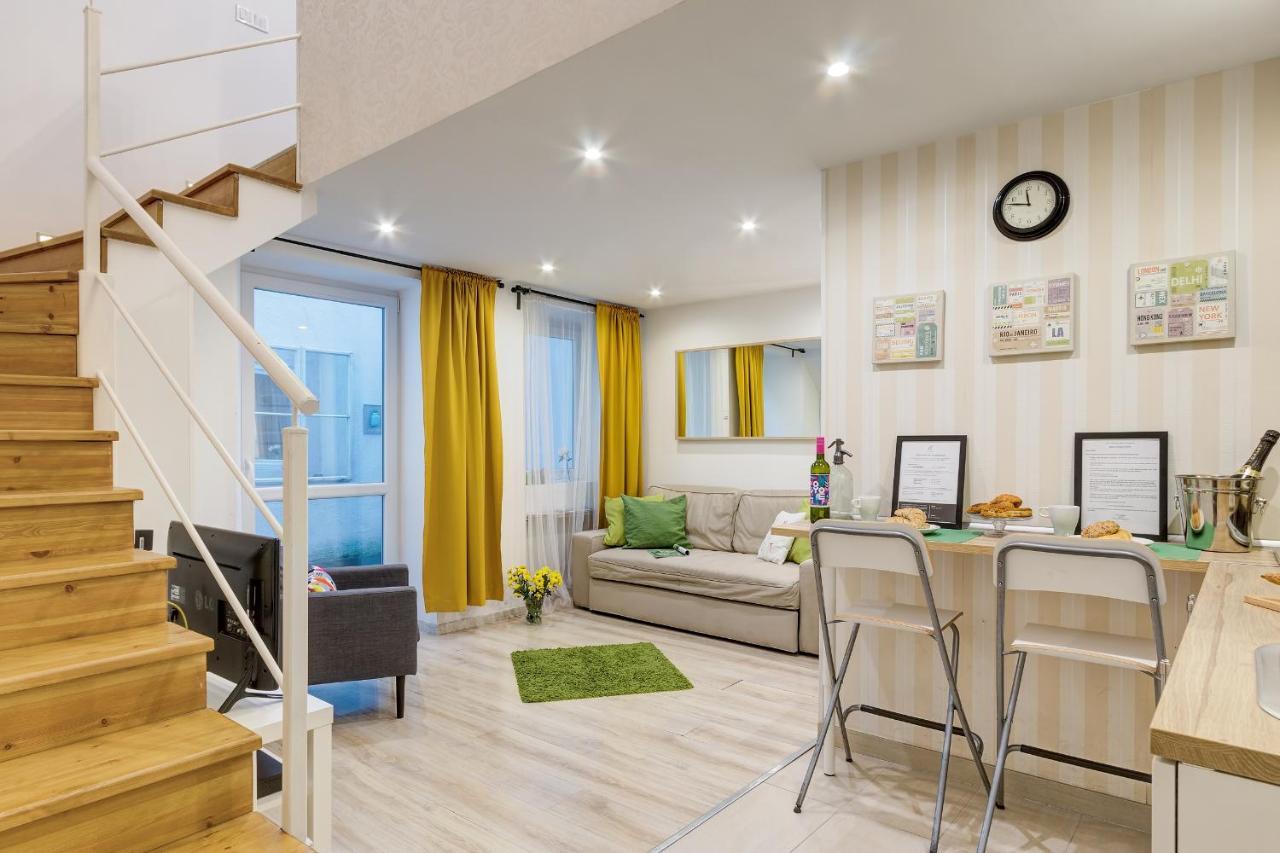 Lovely Apartment At Basilica Budapest Exteriör bild